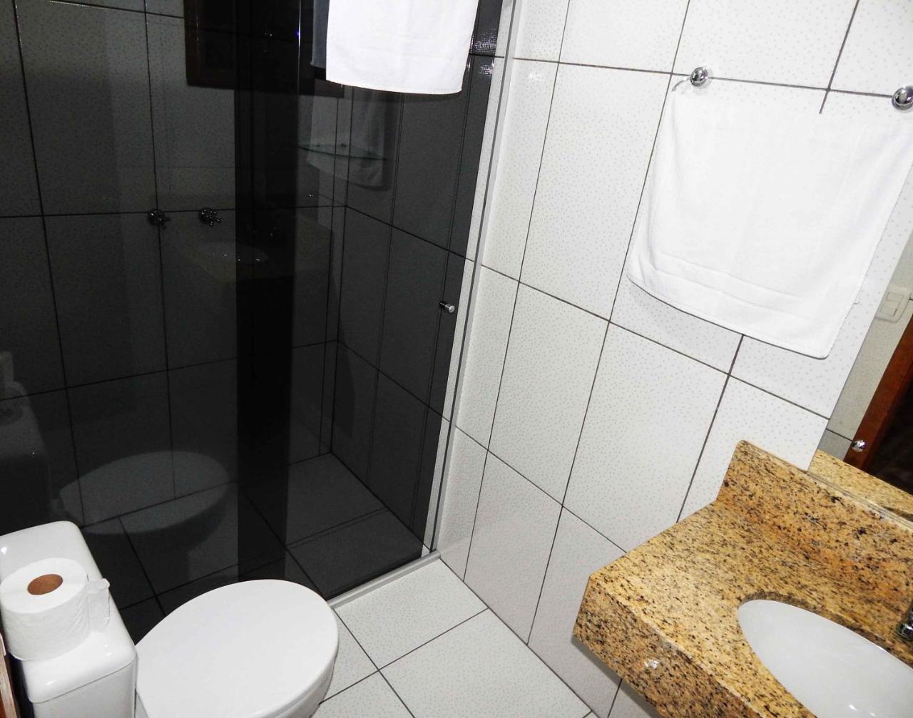 Gramado Suites Residence Possui 5 Quartos E 5 Banheiros Экстерьер фото